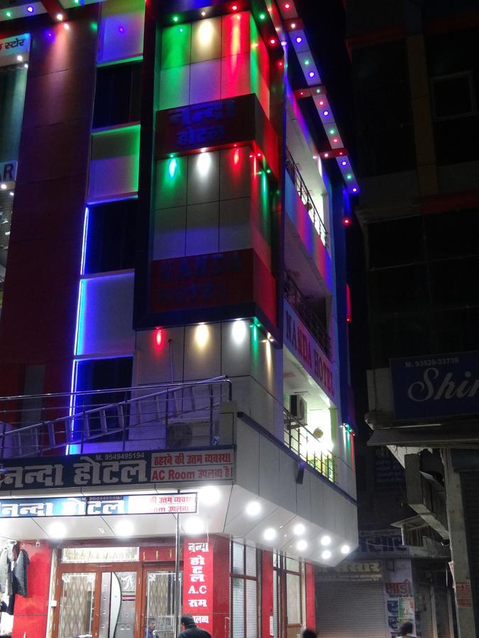 Nanda Hotel Hanumāngarh Buitenkant foto